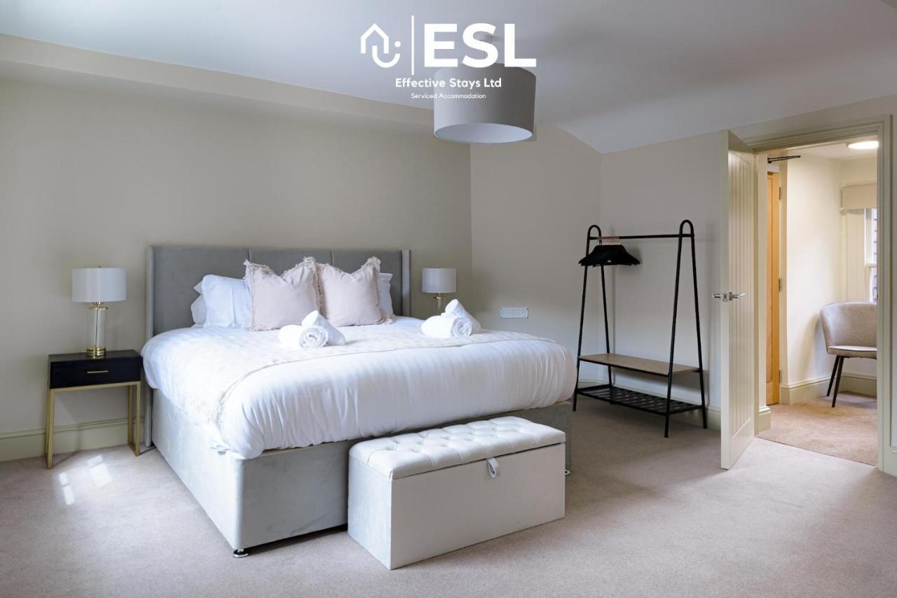 Most Central Luxury Grade 2 Listed Apartment Overlooking Shrewsbury Square - Free Parking Bagian luar foto